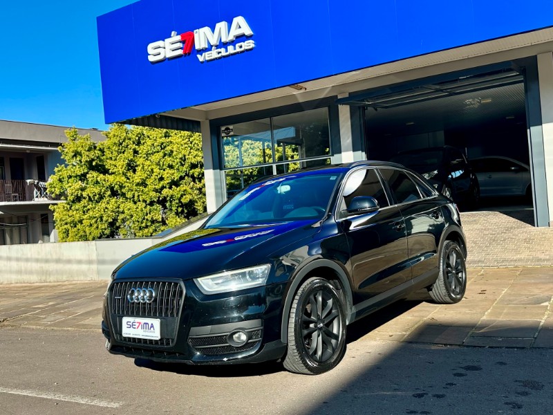 AUDI Q3 AMBIENTE 2.0 TFSI 2015/2015 SÉTIMA VEÍCULOS GUAPORÉ / Carros no Vale