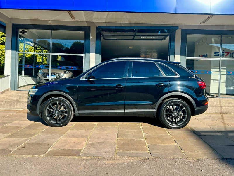 AUDI Q3 AMBIENTE 2.0 TFSI 2015/2015 SÉTIMA VEÍCULOS GUAPORÉ / Carros no Vale