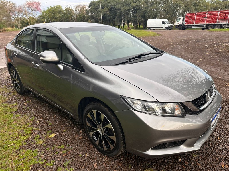 HONDA CIVIC SEDAN LXS /2016 MENEGHINI VEÍCULOS ARROIO DO MEIO / Carros no Vale HONDA CIVIC SEDAN LXS /2016 MENEGHINI VEÍCULOS ARROIO DO MEIO / Carros no Vale