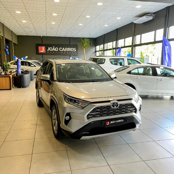 TOYOTA RAV4 2.5 S 4X4 HYBRID 2019/2019 JOÃO CARROS MULTIMARCAS GUAPORÉ / Carros no Vale
