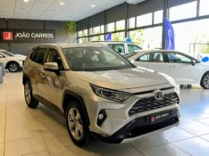 TOYOTA RAV4 2.5 S 4X4 HYBRID 2019/2019 JOÃO CARROS MULTIMARCAS GUAPORÉ / Carros no Vale