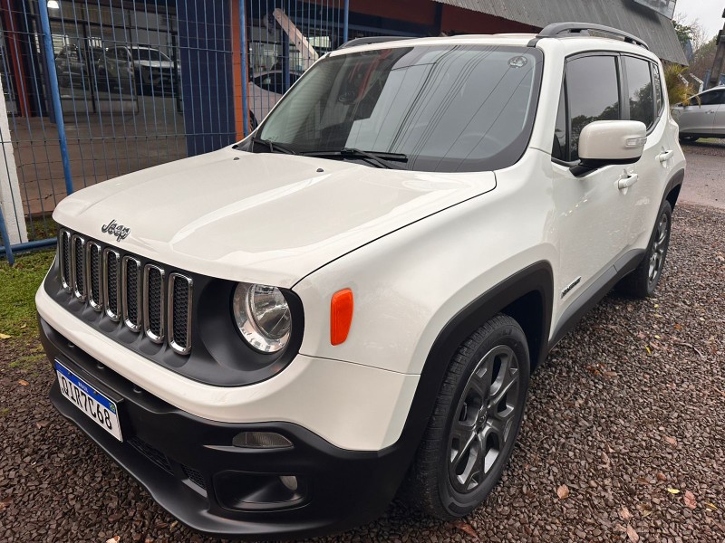JEEP RENEGADE 1.8 /2018 MENEGHINI VEÍCULOS ARROIO DO MEIO / Carros no Vale
