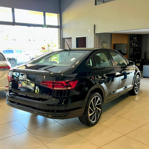 VOLKSWAGEN VIRTUS 1.6 MSI TOTAL FLEX AUTOMÁTICO 2021/2021 JOÃO CARROS MULTIMARCAS GUAPORÉ / Carros no Vale