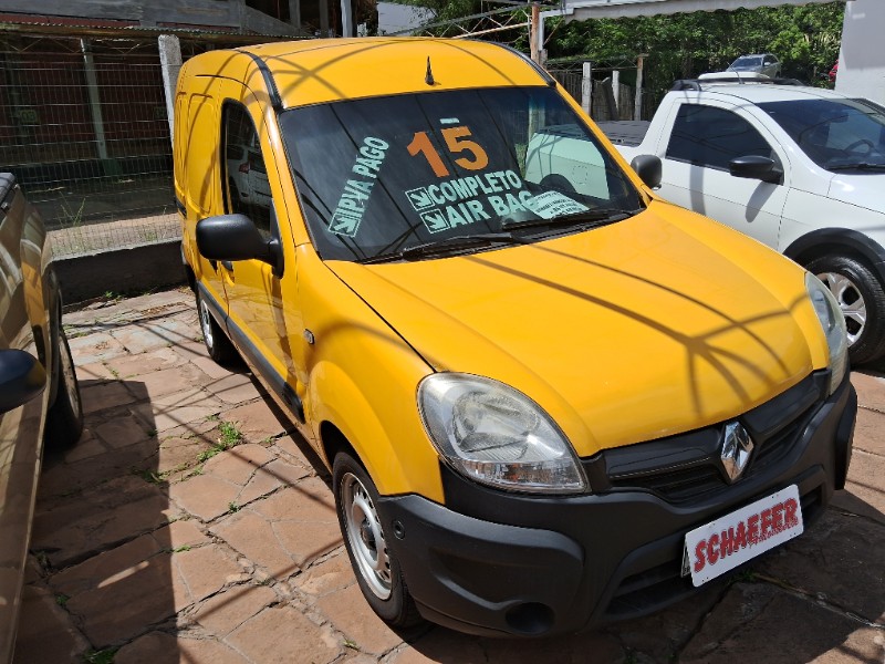 RENAULT KANGOO EXPRESS 1.6 2015/2015 SCHAEFER AUTOMÓVEIS TEUTÔNIA / Carros no Vale