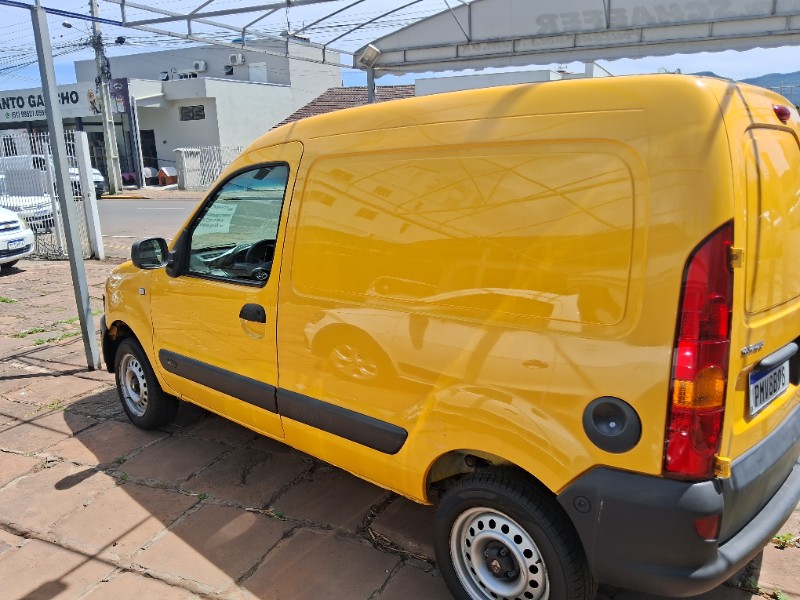 RENAULT KANGOO EXPRESS 1.6 2015/2015 SCHAEFER AUTOMÓVEIS TEUTÔNIA / Carros no Vale