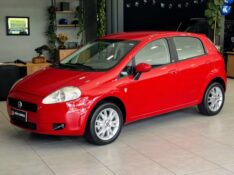 FIAT PUNTO 1.6 ESSENCE 16V FLEX 4P MANUAL 2011/2011 JOÃO CARROS MULTIMARCAS GUAPORÉ / Carros no Vale