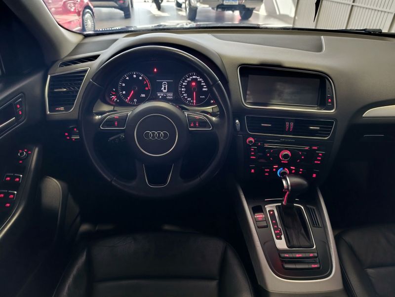 Audi Q5 2.0 Tfsi 16v Quattro Ambiente 2014/2014 SIM VEÍCULOS PORTO ALEGRE / Carros no Vale