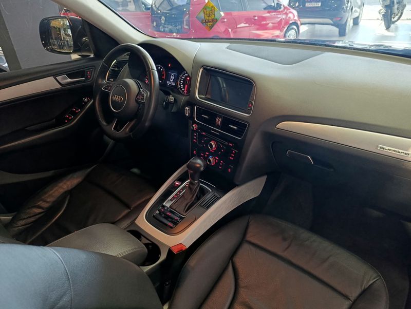 Audi Q5 2.0 Tfsi 16v Quattro Ambiente 2014/2014 SIM VEÍCULOS PORTO ALEGRE / Carros no Vale