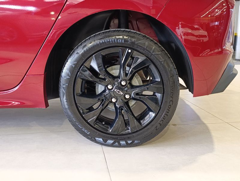 Chevrolet Onix 1.0 Tat Rs 2022/2023 SUZUKI GRAN VITARA 4X2 2.0 2014/2014 / Carros no Vale