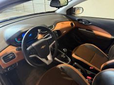 Chevrolet Onix 1.4 Act 2016/2017 SIM VEÍCULOS PORTO ALEGRE / Carros no Vale