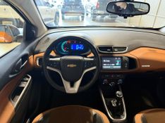 Chevrolet Onix 1.4 Act 2016/2017 SIM VEÍCULOS PORTO ALEGRE / Carros no Vale