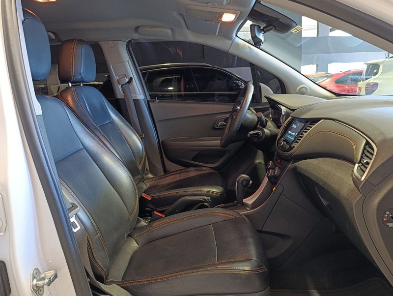 Chevrolet Tracker Lt 1.4 Turbo 16v 4×2 2019/2019 SIM VEÍCULOS PORTO ALEGRE / Carros no Vale