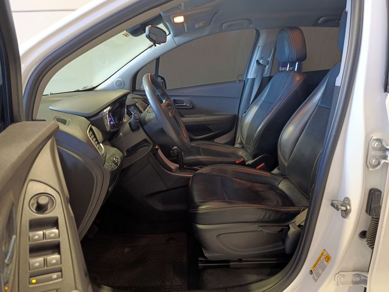 Chevrolet Tracker Lt 1.4 Turbo 16v 4×2 2019/2019 SIM VEÍCULOS PORTO ALEGRE / Carros no Vale