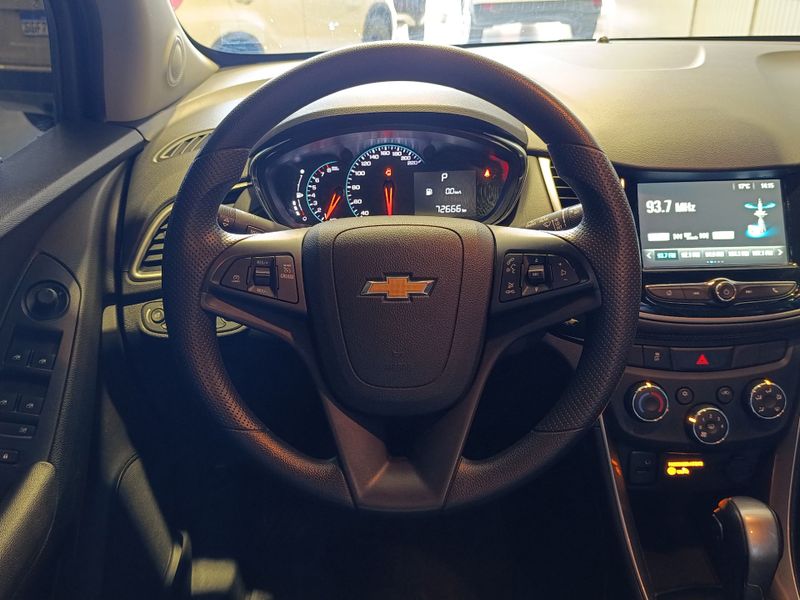Chevrolet Tracker Lt 1.4 Turbo 16v 4×2 2019/2019 SIM VEÍCULOS PORTO ALEGRE / Carros no Vale