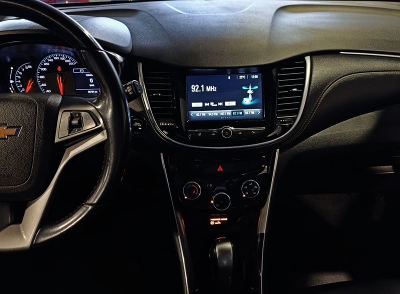 Chevrolet Tracker Premier 1.4 Turbo 16v 2018/2019 SIM VEÍCULOS PORTO ALEGRE / Carros no Vale