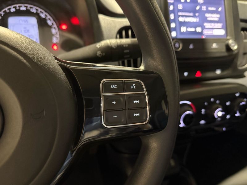 Fiat Mobi Trekking 1.0 2022/2023 SIM VEÍCULOS PORTO ALEGRE / Carros no Vale