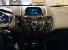 Ford Fiesta 1.6 Titanium Hatch 16v Powershift 2014/2015 SIM VEÍCULOS PORTO ALEGRE / Carros no Vale