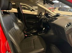 Ford Fiesta 1.6 Titanium Hatch 16v Powershift 2014/2015 SIM VEÍCULOS PORTO ALEGRE / Carros no Vale