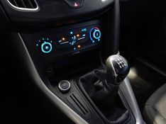 Ford Focus 1.6 Se 16v 2017/2018 SIM VEÍCULOS PORTO ALEGRE / Carros no Vale