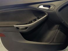 Ford Focus 1.6 Se 16v 2017/2018 SIM VEÍCULOS PORTO ALEGRE / Carros no Vale