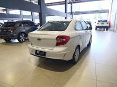 Ford Ka 1.5 Sedan Se 12v 2018/2019 SUZUKI GRAN VITARA 4X2 2.0 2014/2014 / Carros no Vale