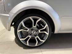 Ford Ka 2009/2010 SUZUKI GRAN VITARA 4X2 2.0 2014/2014 / Carros no Vale