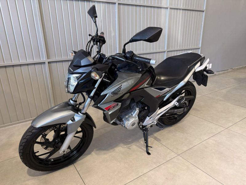 Honda Motos Cb 250f Twister 2017/2018 SIM VEÍCULOS PORTO ALEGRE / Carros no Vale