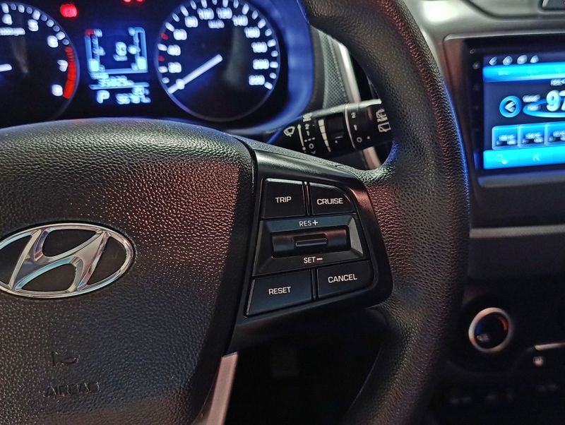 Hyundai Creta 16a Atitu 2019/2020 SIM VEÍCULOS PORTO ALEGRE / Carros no Vale