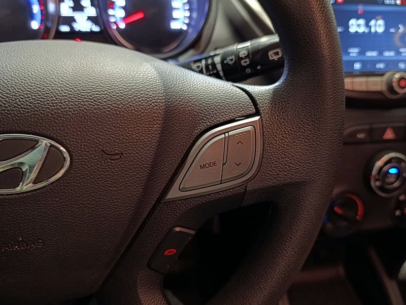 Hyundai Hb20 1.0m Unique 2018/2019 SIM VEÍCULOS PORTO ALEGRE / Carros no Vale