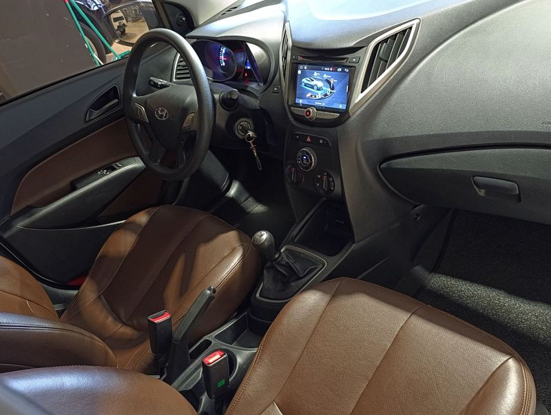Hyundai Hb20 1.0m Unique 2018/2019 SIM VEÍCULOS PORTO ALEGRE / Carros no Vale