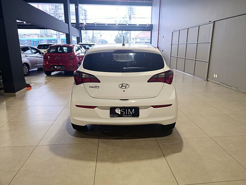 Hyundai Hb20 1.0m Unique 2018/2019 SIM VEÍCULOS PORTO ALEGRE / Carros no Vale