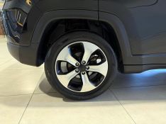 Jeep Compass Longitude 2.0 4×2 16v 2018/2018 SIM VEÍCULOS PORTO ALEGRE / Carros no Vale