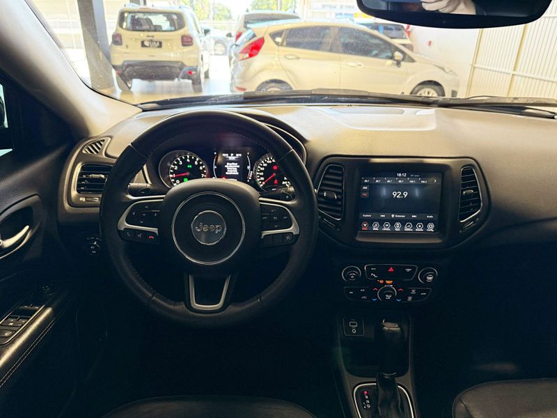 Jeep Compass Longitude 2.0 4×2 16v 2018/2018 SIM VEÍCULOS PORTO ALEGRE / Carros no Vale