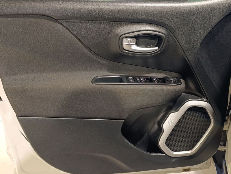 Jeep Renegade 1.8 16v Sport 2019/2020 SIM VEÍCULOS PORTO ALEGRE / Carros no Vale