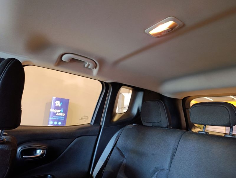 Jeep Renegade Sport 2015/2016 SIM VEÍCULOS PORTO ALEGRE / Carros no Vale
