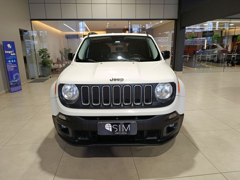Jeep Renegade Sport 2015/2016 SUZUKI GRAN VITARA 4X2 2.0 2014/2014 / Carros no Vale