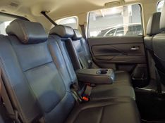 Mitsubishi Outlander 3.0 Gt 4×4 V6 24v 2014/2015 SIM VEÍCULOS PORTO ALEGRE / Carros no Vale