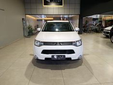 Mitsubishi Outlander 3.0 Gt 4×4 V6 24v 2014/2015 SIM VEÍCULOS PORTO ALEGRE / Carros no Vale
