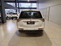 Mitsubishi Outlander 3.0 Gt 4×4 V6 24v 2014/2015 SIM VEÍCULOS PORTO ALEGRE / Carros no Vale