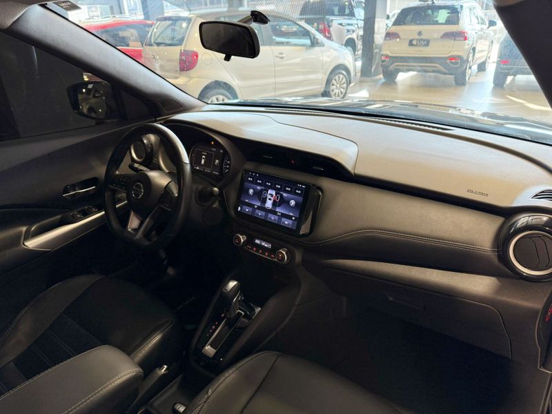 Nissan Kicks Sl 1.6 16v 2016/2017 SUZUKI GRAN VITARA 4X2 2.0 2014/2014 / Carros no Vale