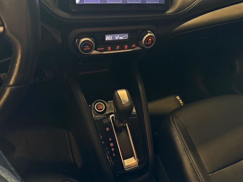 Nissan Kicks Sl 1.6 16v 2016/2017 SIM VEÍCULOS PORTO ALEGRE / Carros no Vale
