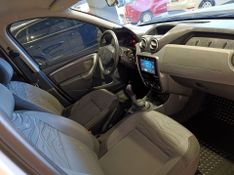 Renault Duster 1.6 Dynamique 4×2 16v 2014/2015 SIM VEÍCULOS PORTO ALEGRE / Carros no Vale