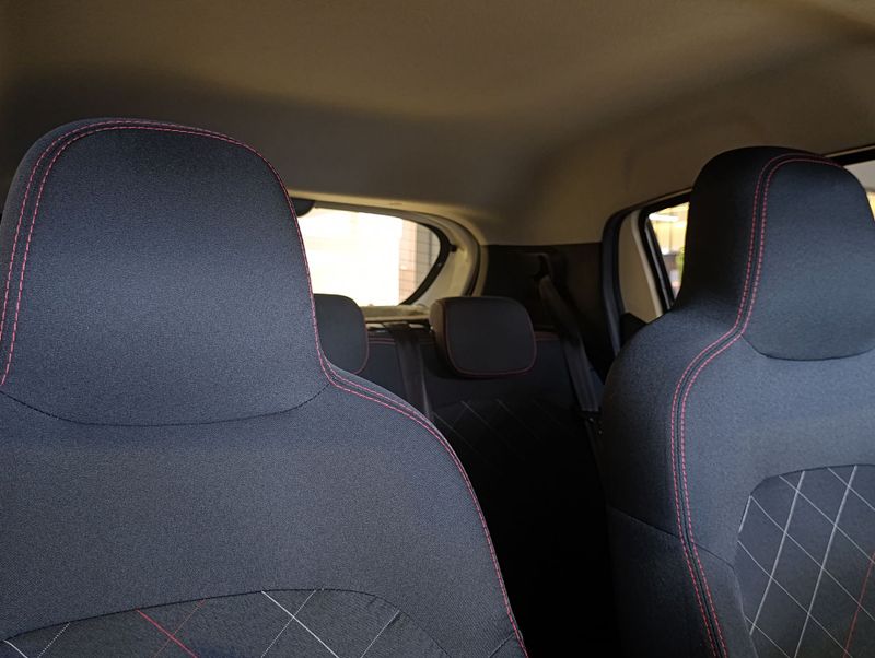 Renault Kwid Zen 1.0 12v 2021/2022 SUZUKI GRAN VITARA 4X2 2.0 2014/2014 / Carros no Vale