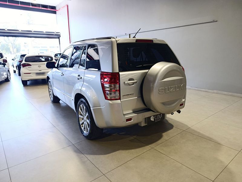 Suzuki Gran Vitara 4×2 2.0 2014/2014 SIM VEÍCULOS PORTO ALEGRE / Carros no Vale