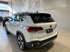Volkswagen Taos 1.4 250 Tsi Highline 2024/2024 SIM VEÍCULOS PORTO ALEGRE / Carros no Vale