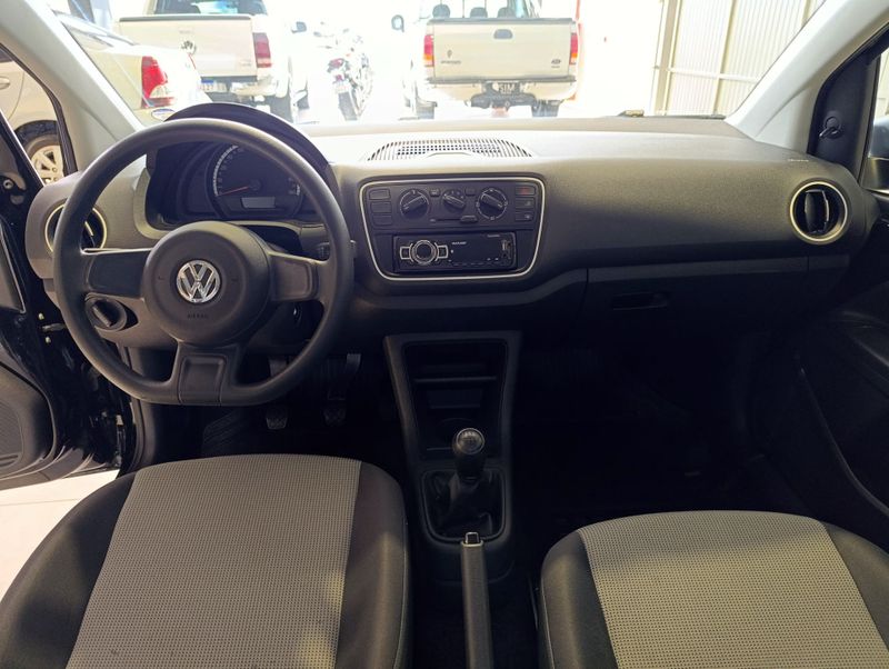 Volkswagen Up Take 1.0 2016/2017 SIM VEÍCULOS PORTO ALEGRE / Carros no Vale