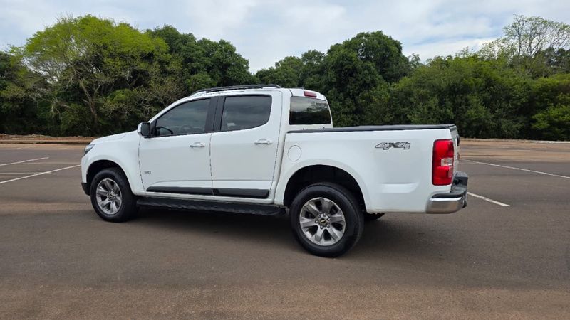 CHEVROLET S10 Pick-Up LTZ 2.8 TDI 4×4 CD Dies. 2022/2022 AUTO NÍVEL VEÍCULOS SANTA CRUZ DO SUL / Carros no Vale