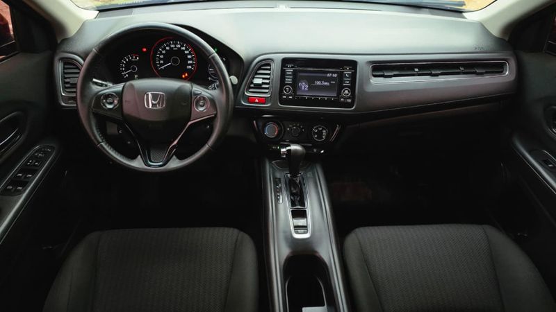 Honda HR-V EX 1.8 Flexone 16V 2016/2016 AUTO NÍVEL VEÍCULOS SANTA CRUZ DO SUL / Carros no Vale