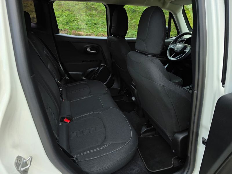 Jeep Renegade Sport T270 1.3 TB 4×2 2022/2023 AUTO NÍVEL VEÍCULOS SANTA CRUZ DO SUL / Carros no Vale