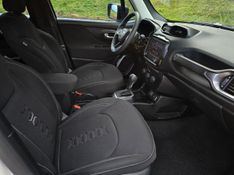 Jeep Renegade Sport T270 1.3 TB 4×2 2022/2023 AUTO NÍVEL VEÍCULOS SANTA CRUZ DO SUL / Carros no Vale